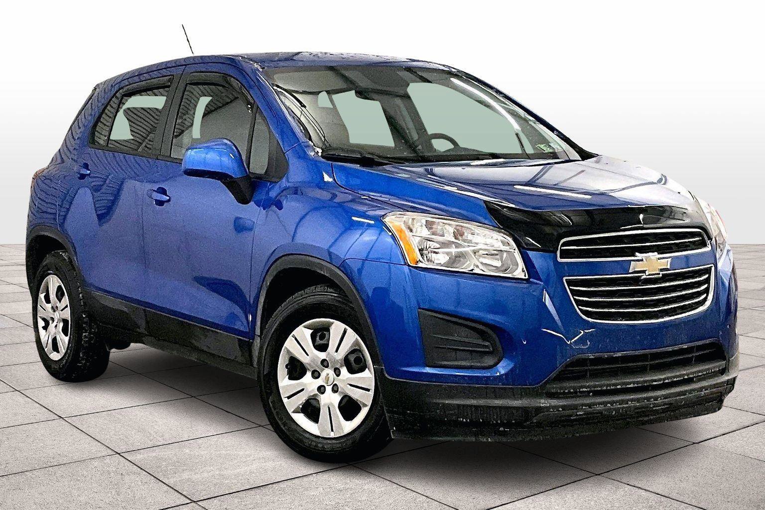 Used 2016 Chevrolet Trax LS image 2
