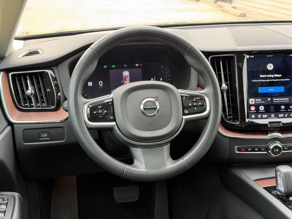 Certified 2024 Volvo XC60 B5 Plus w/ Protection Package Premier AWD/4WD image 14