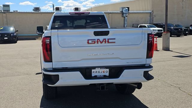 New 2026 GMC Sierra 2500 Denali w/ Denali Reserve Package AWD/4WD image 8