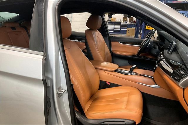 Used 2019 BMW X6 sDrive35i image 7