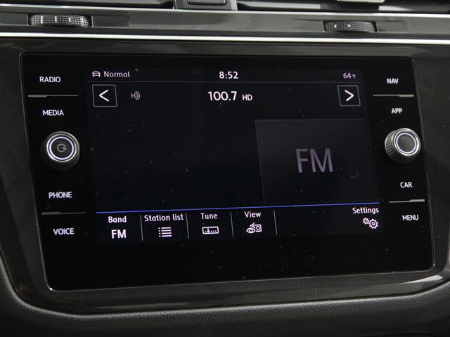 Certified 2019 Volkswagen Tiguan SEL image 11