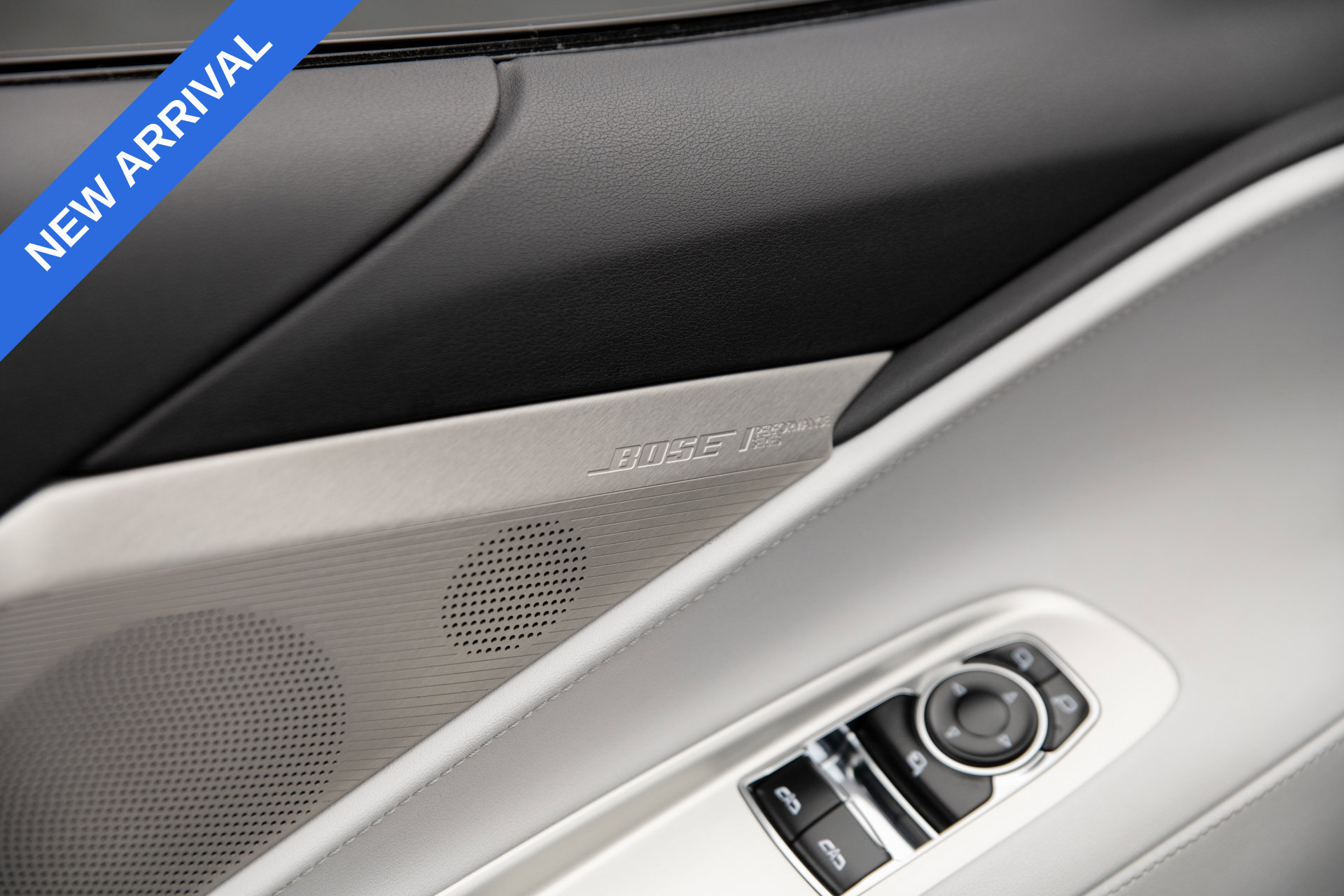 Used 2020 Chevrolet Corvette Stingray Preferred Cpe w/ 2LT Preferred Equipment Group RWD image 19