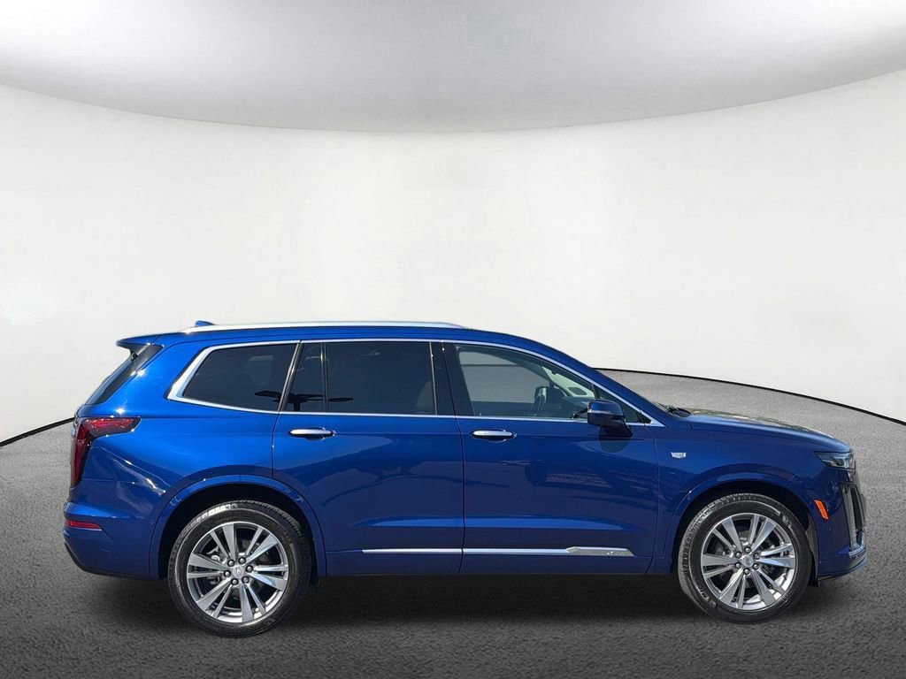 Certified 2024 Cadillac XT6 Premium Luxury w/ Technology Package AWD/4WD image 20