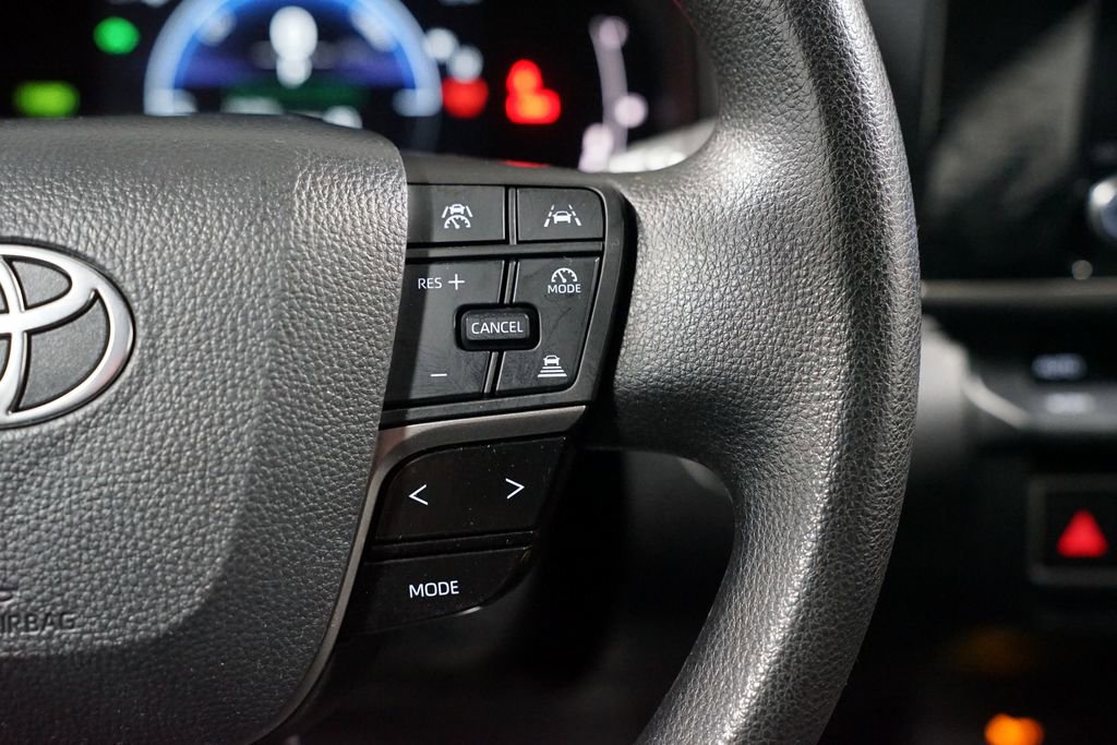 Certified 2025 Toyota Camry LE image 13