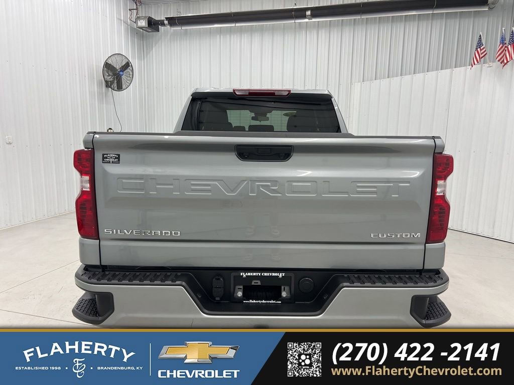 Used 2024 Chevrolet Silverado 1500 Custom AWD/4WD image 4