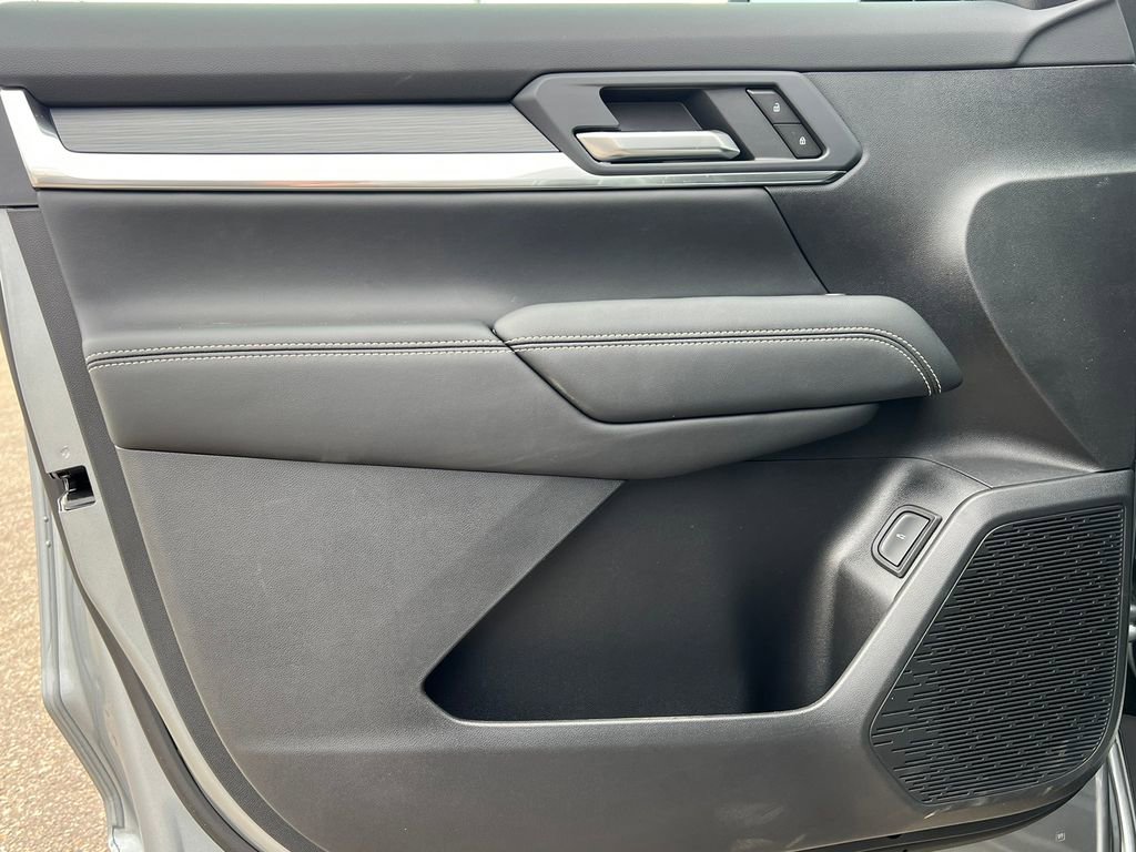 New 2026 GMC Terrain Elevation w/ Elevation Premium Package image 14