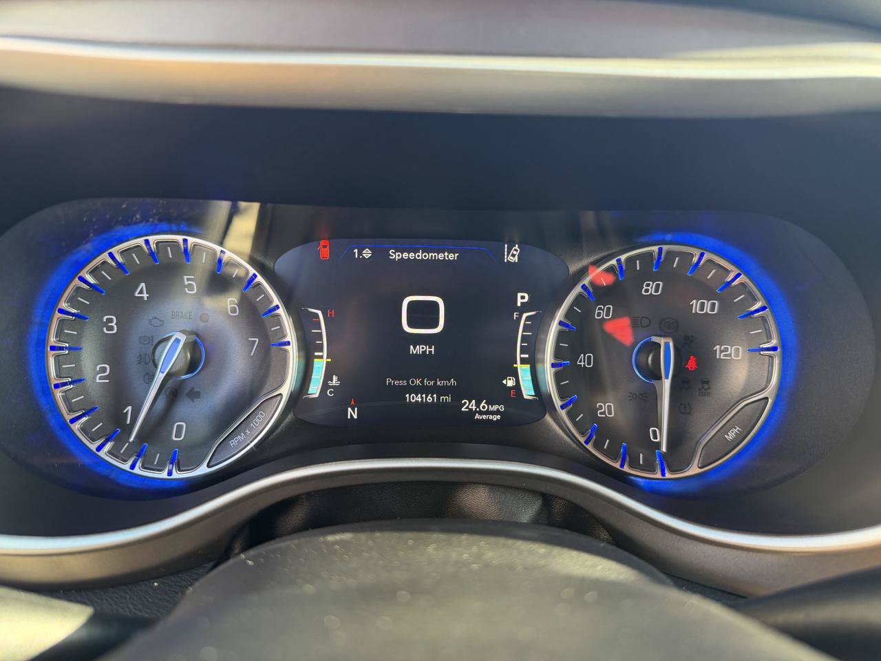 Used 2022 Chrysler Pacifica Touring-L FWD image 25