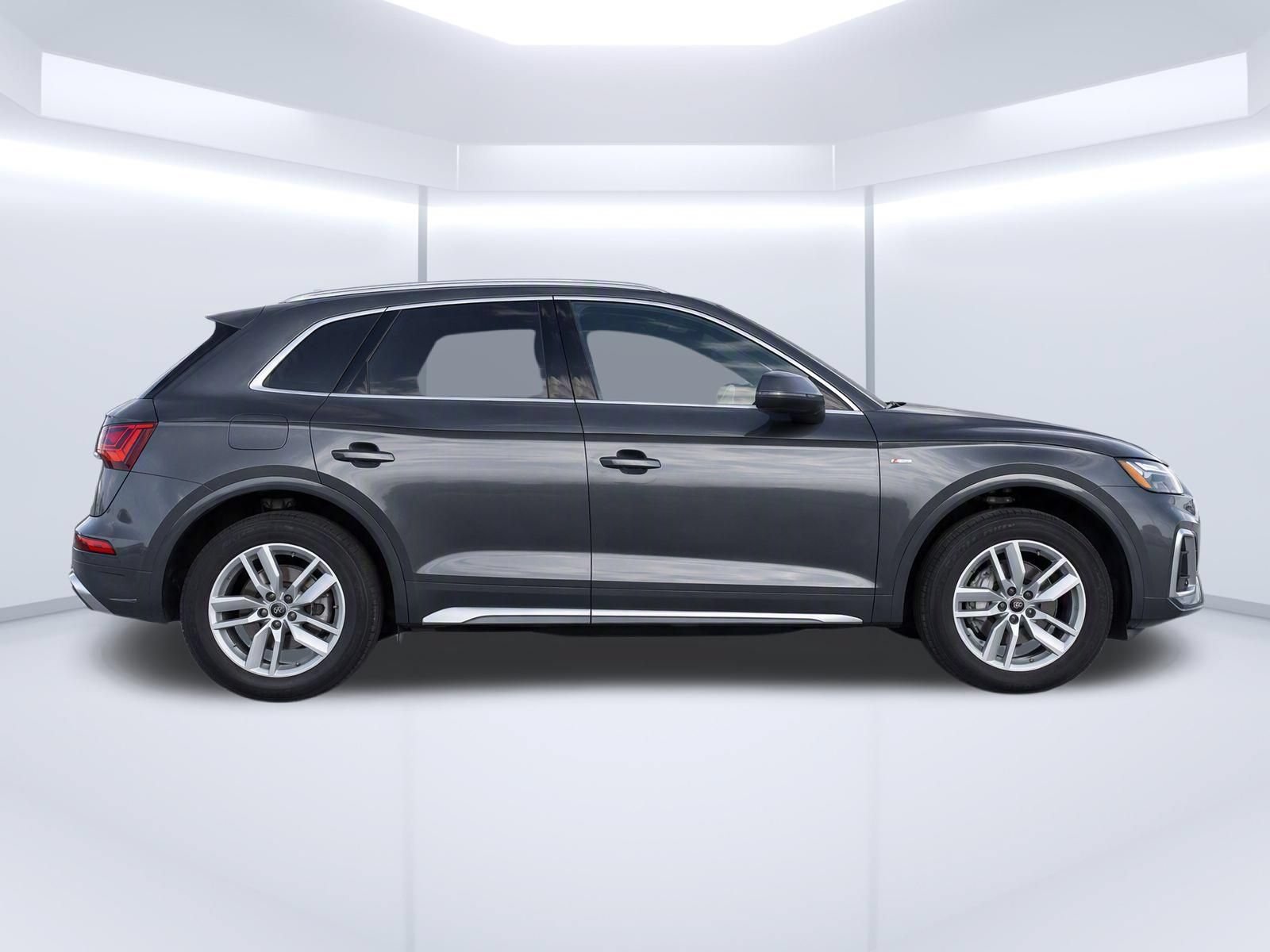 Certified 2024 Audi Q5 2.0T Premium AWD/4WD image 8
