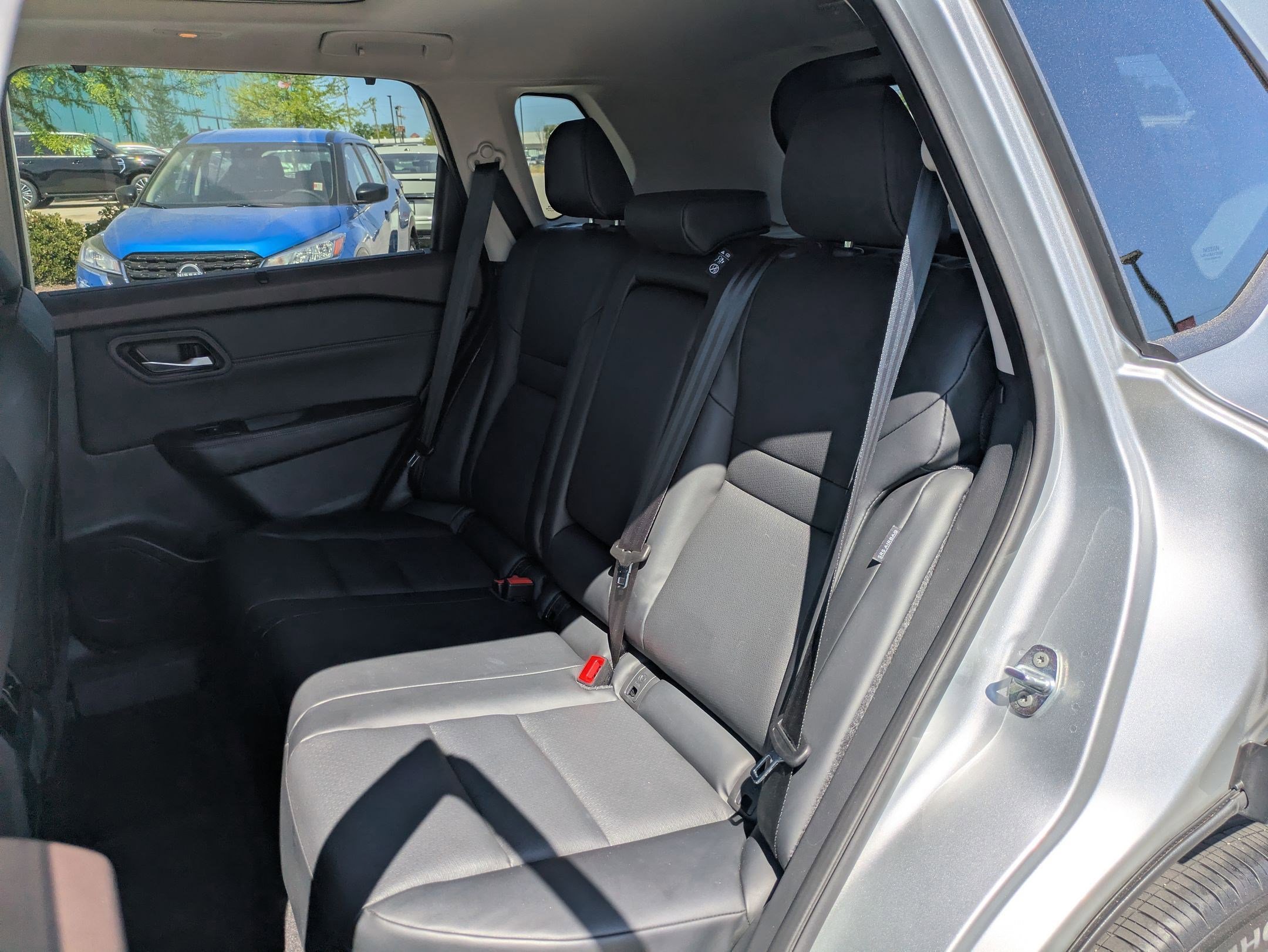 Certified 2023 Nissan Rogue SV w/ SV Premium Package image 27
