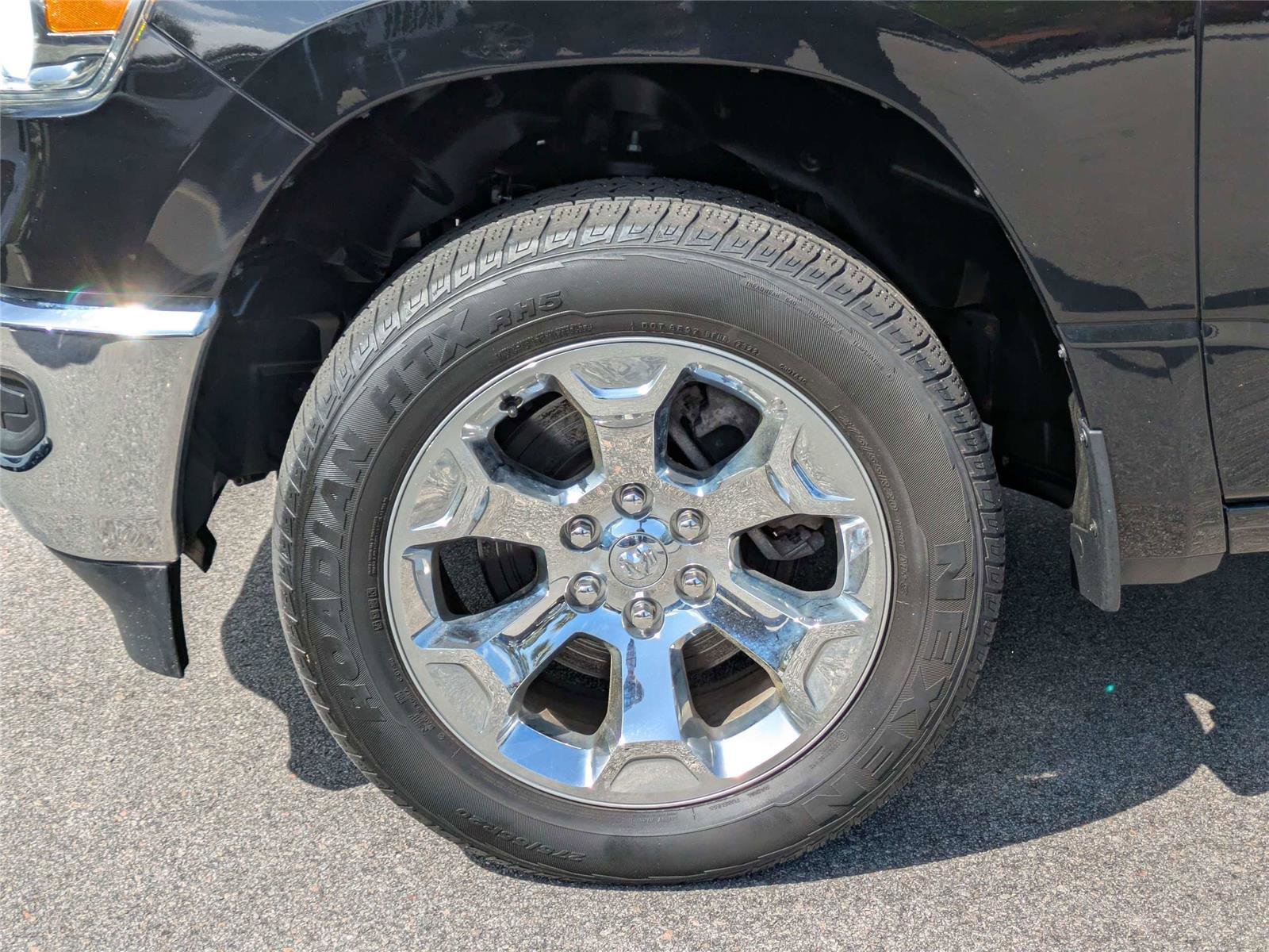 Used 2022 RAM 1500 Big Horn AWD/4WD image 14