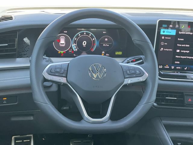 New 2026 Volkswagen Tiguan SE R-Line FWD image 7