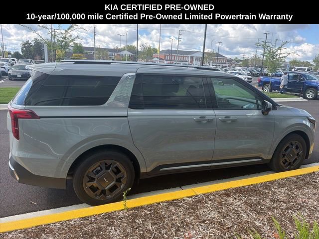 Certified 2025 Kia Carnival SX FWD image 18