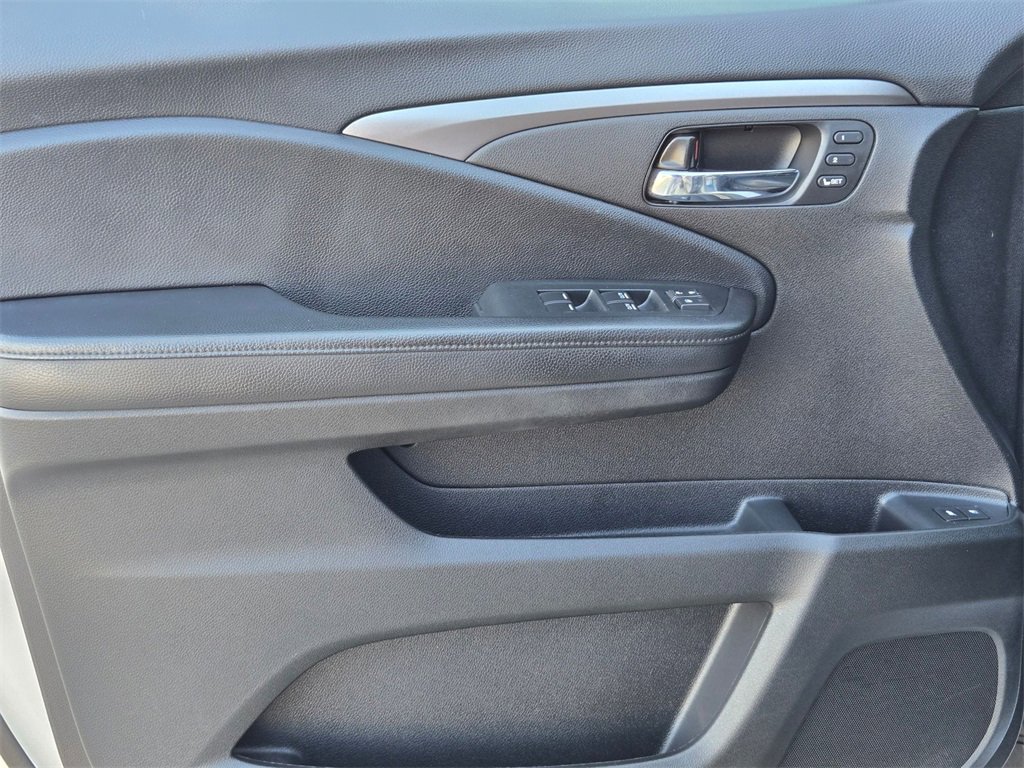 Used 2021 Honda Passport EX-L image 11