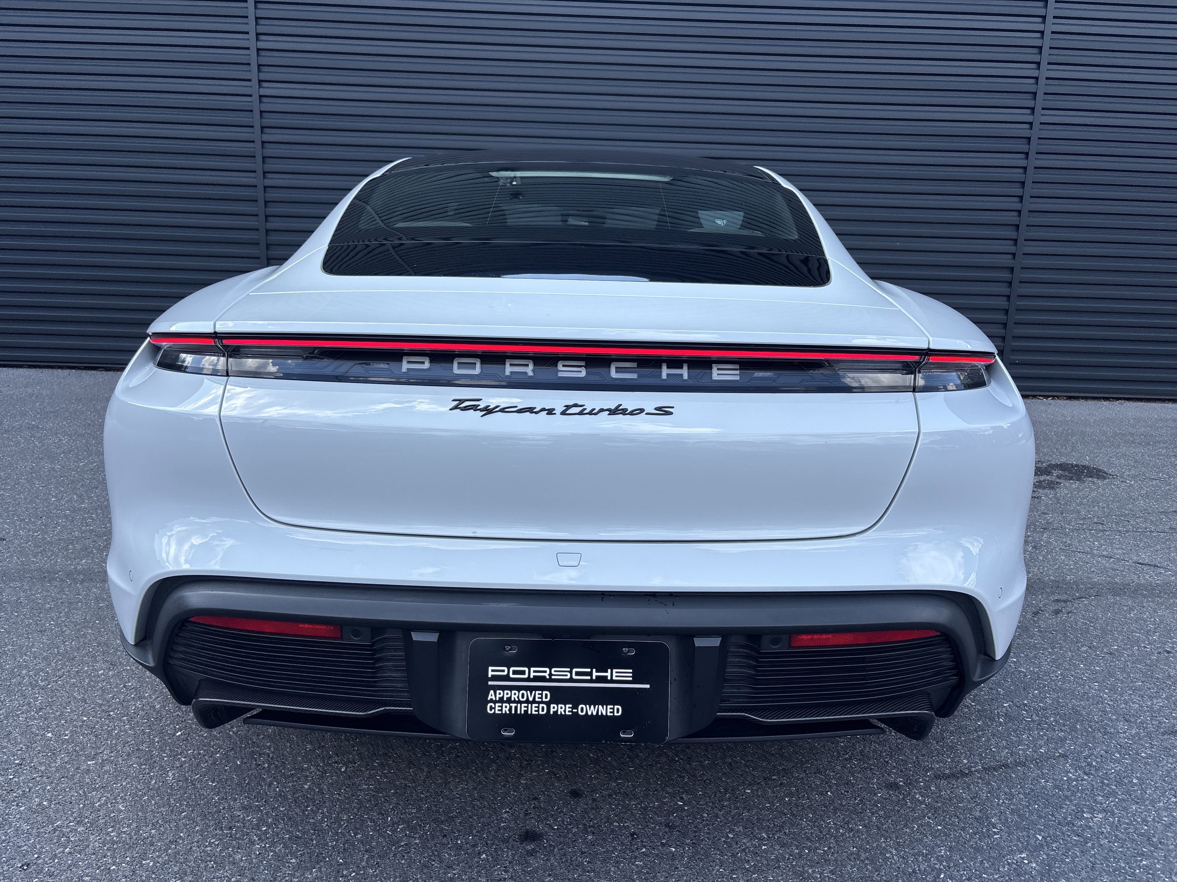 Certified 2020 Porsche Taycan Turbo S image 4