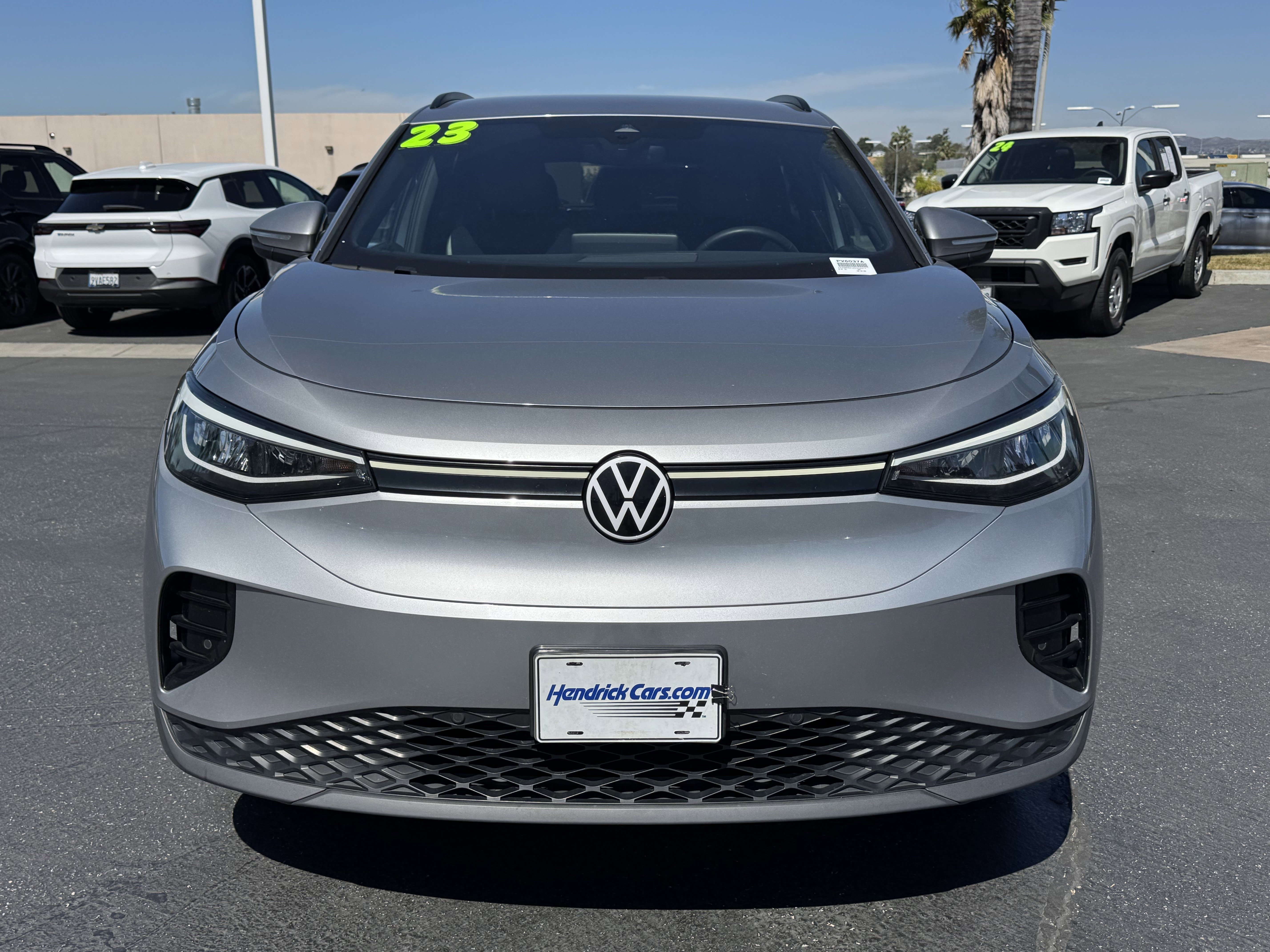 Used 2023 Volkswagen ID.4 Pro image 3