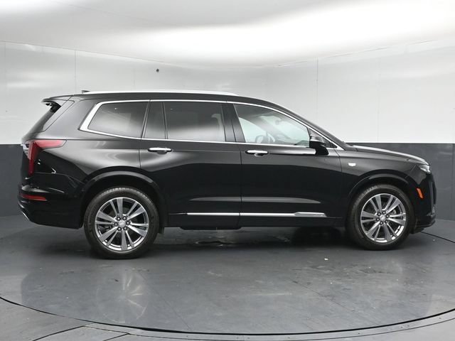 Used 2025 Cadillac XT6 Premium Luxury w/ Technology Package AWD/4WD image 8