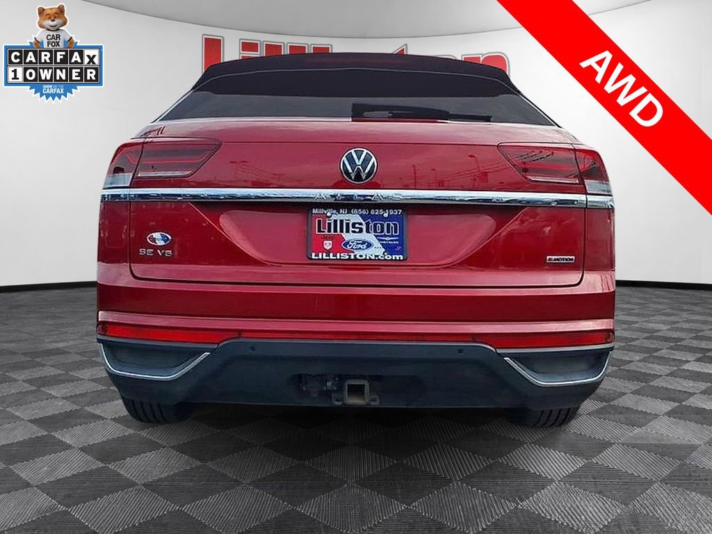 Used 2022 Volkswagen Atlas Cross Sport SE image 3