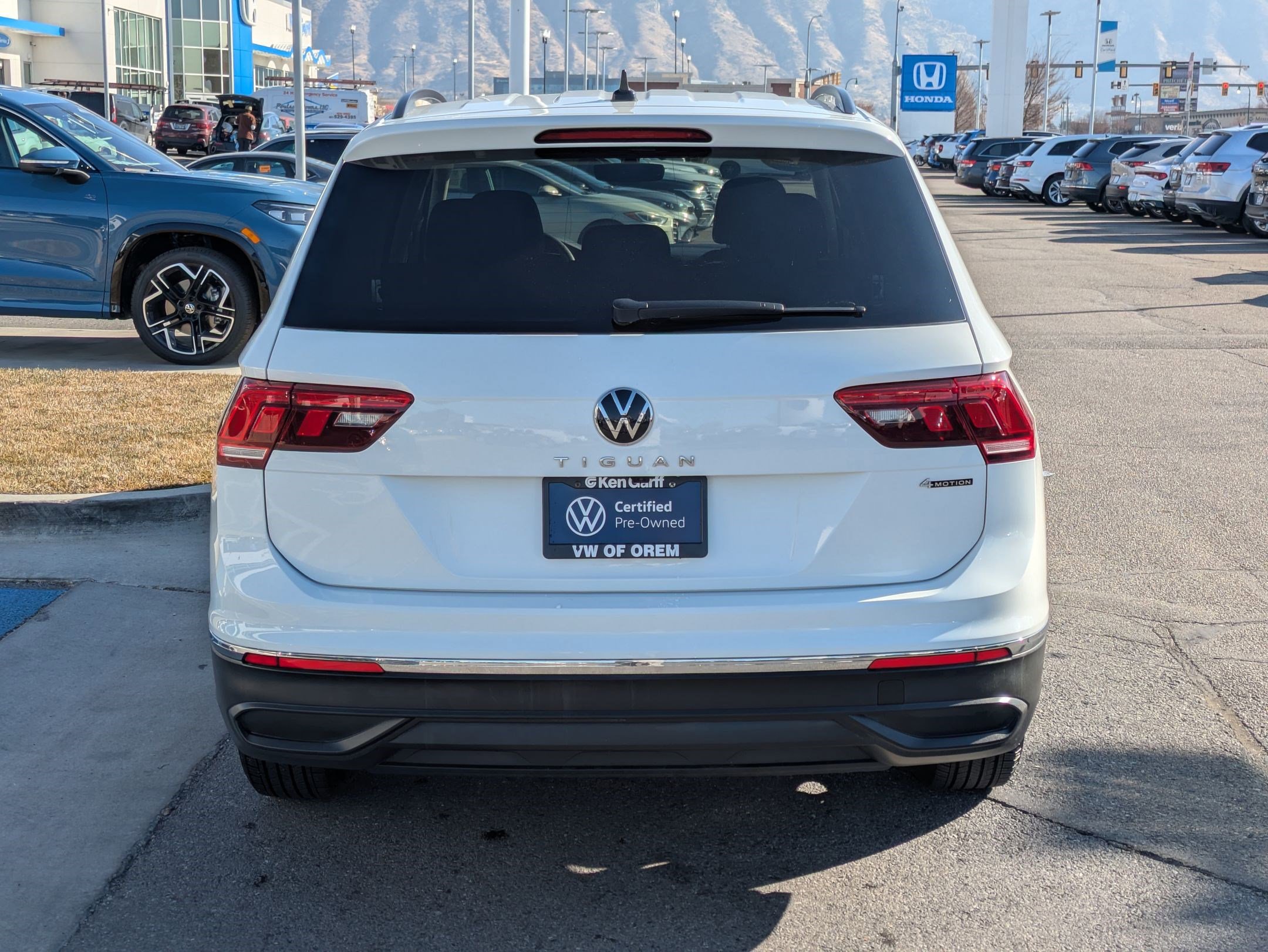 Certified 2023 Volkswagen Tiguan S image 7