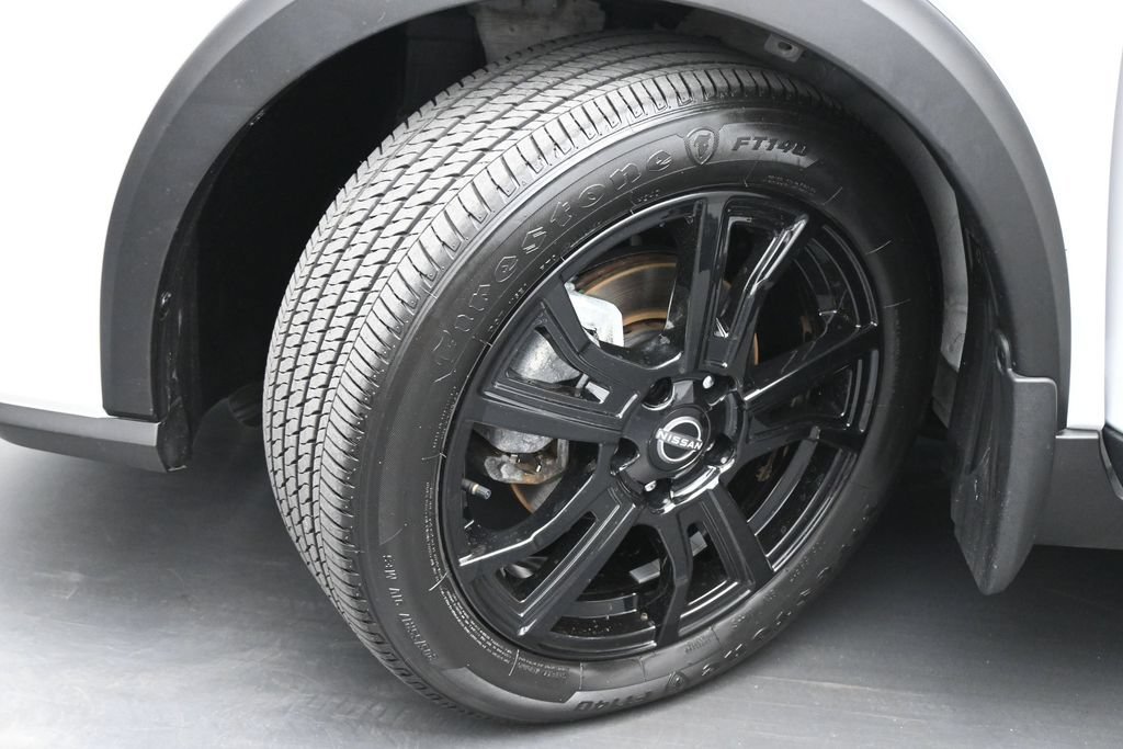 Used 2024 Nissan Kicks SR FWD image 18