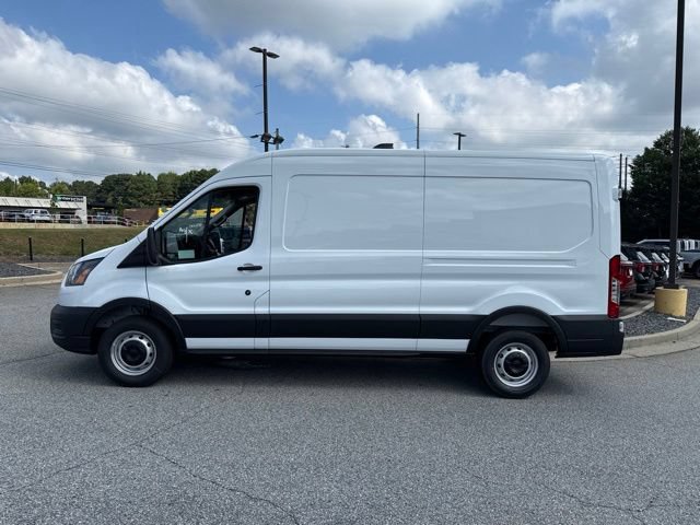 New 2027 Ford Transit 250 148 Medium Roof w/ Load Area Protection Package RWD image 7