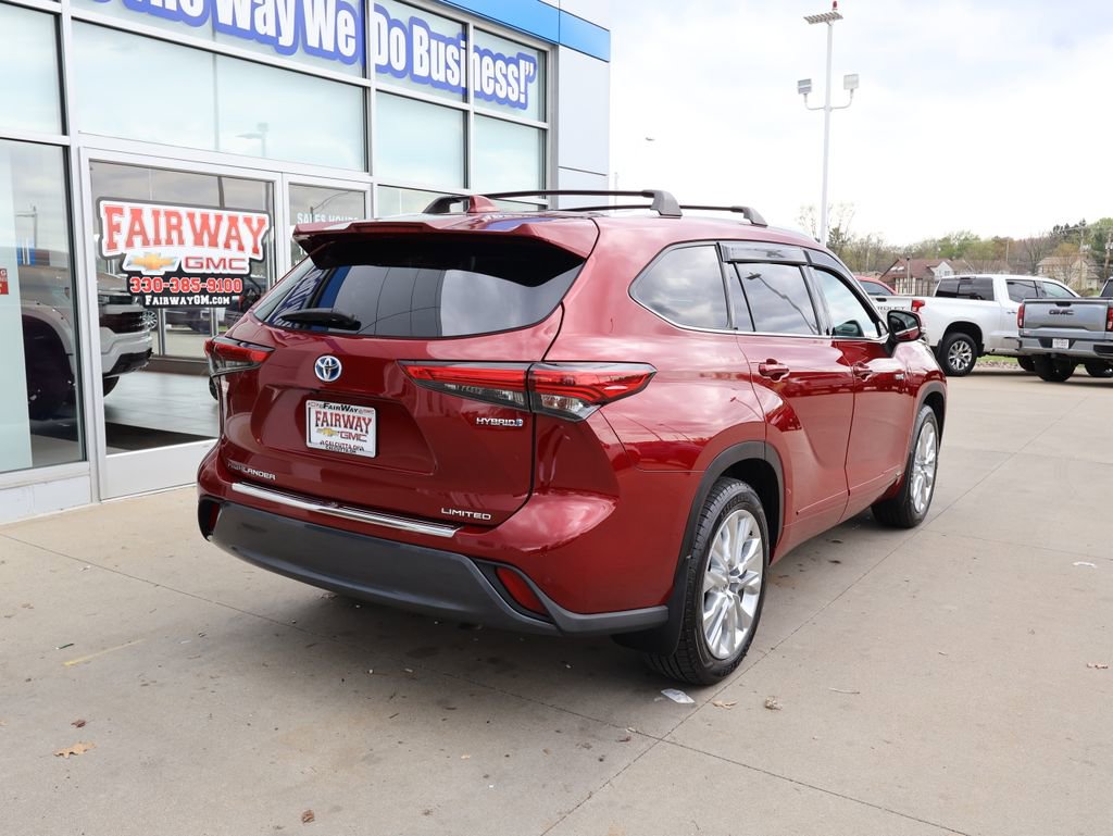 Used 2020 Toyota Highlander Limited w/ Protection Package #3 image 3