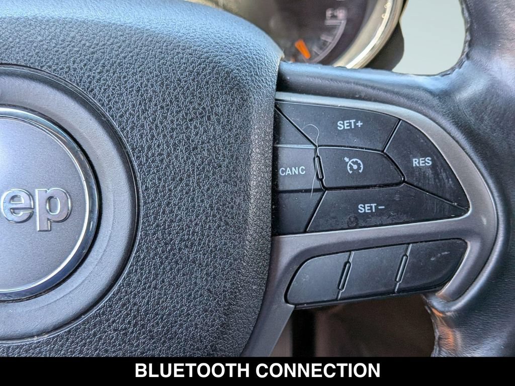 Used 2018 Jeep Grand Cherokee Laredo RWD image 18