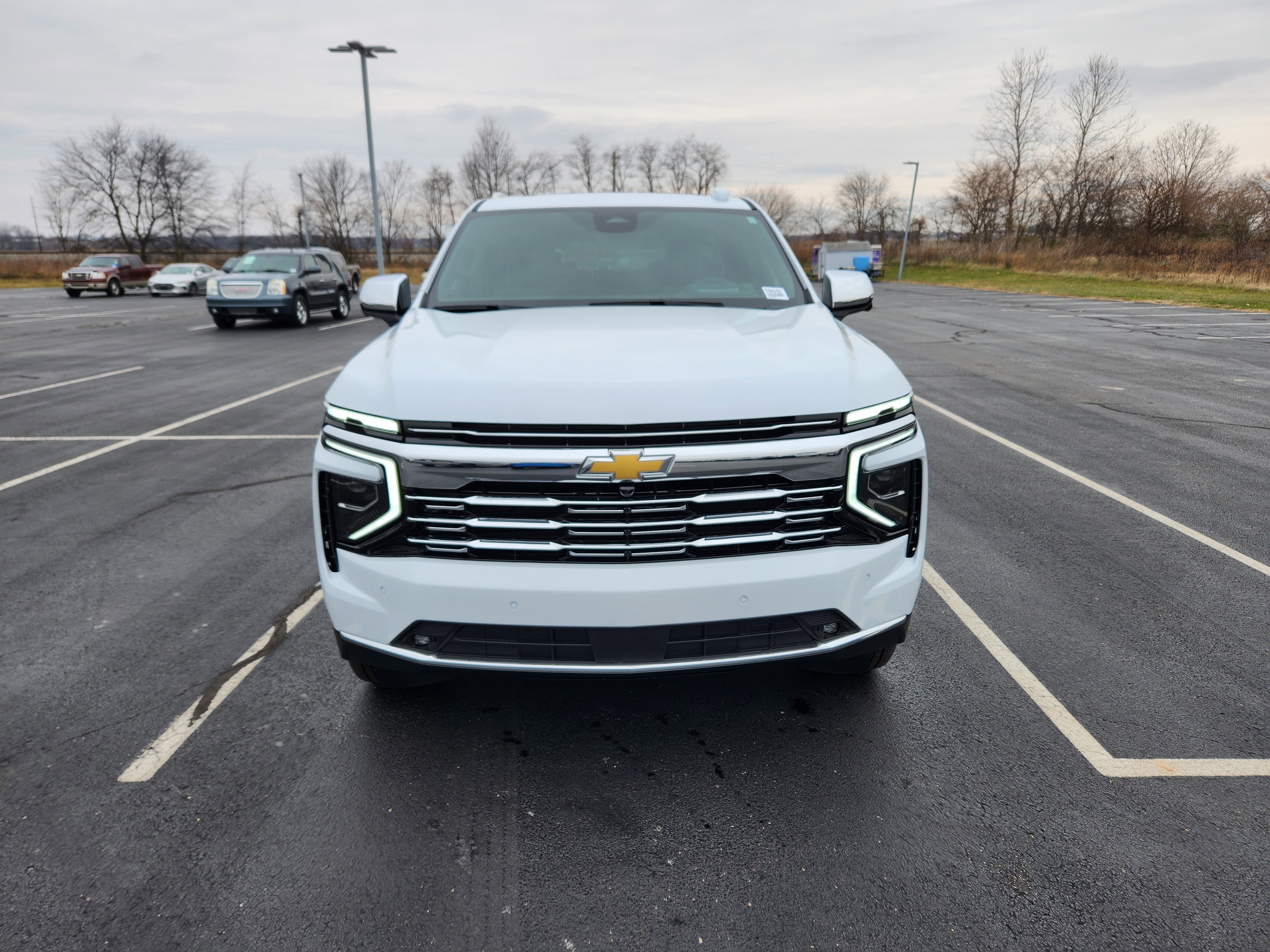 New 2026 Chevrolet Tahoe Premier image 2