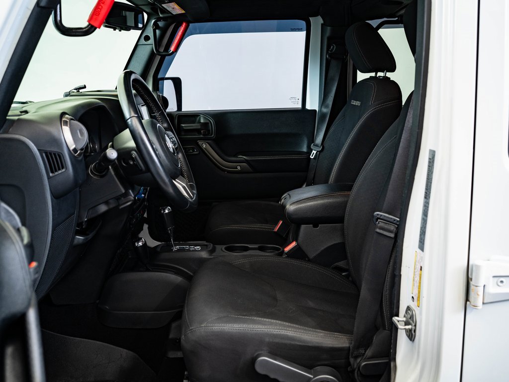 Used 2018 Jeep Wrangler Unlimited Sport image 17