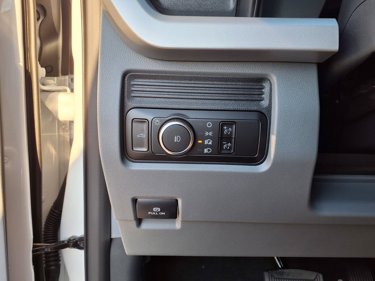 New 2027 Ford F350 XLT AWD/4WD image 19