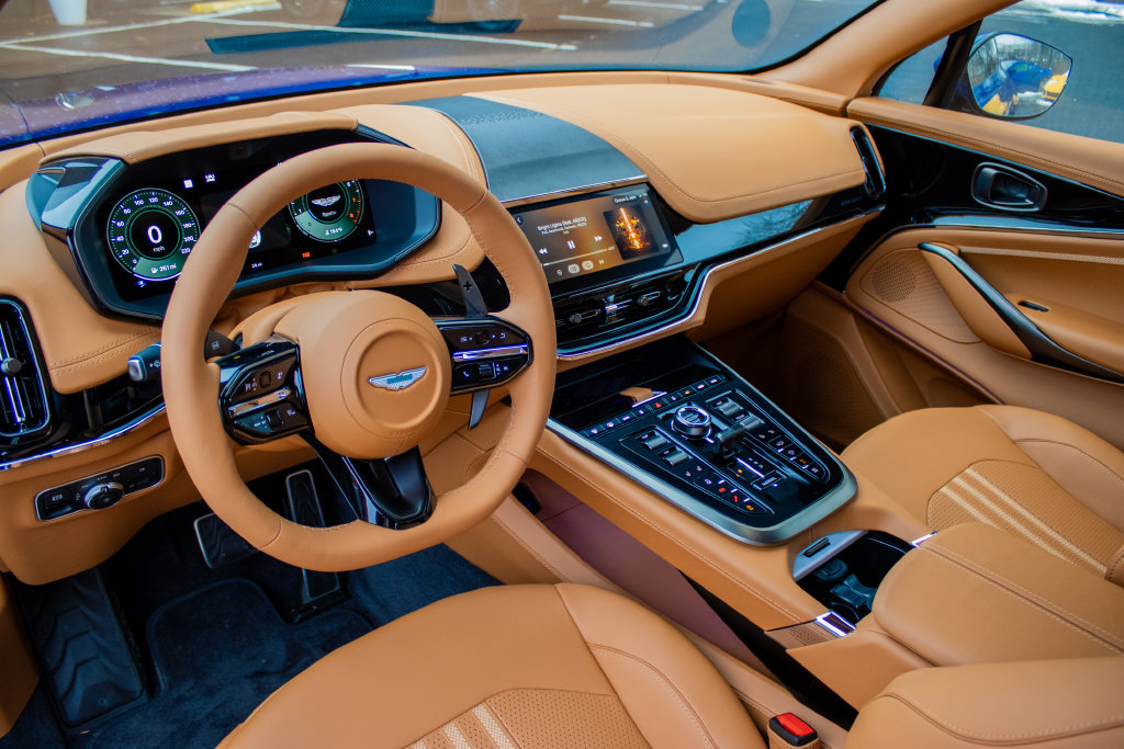 New 2026 Aston Martin DBX 707 AWD/4WD image 11