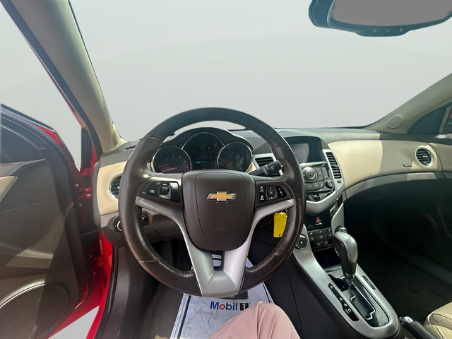 Used 2014 Chevrolet Cruze LT w/ RS Package FWD image 8