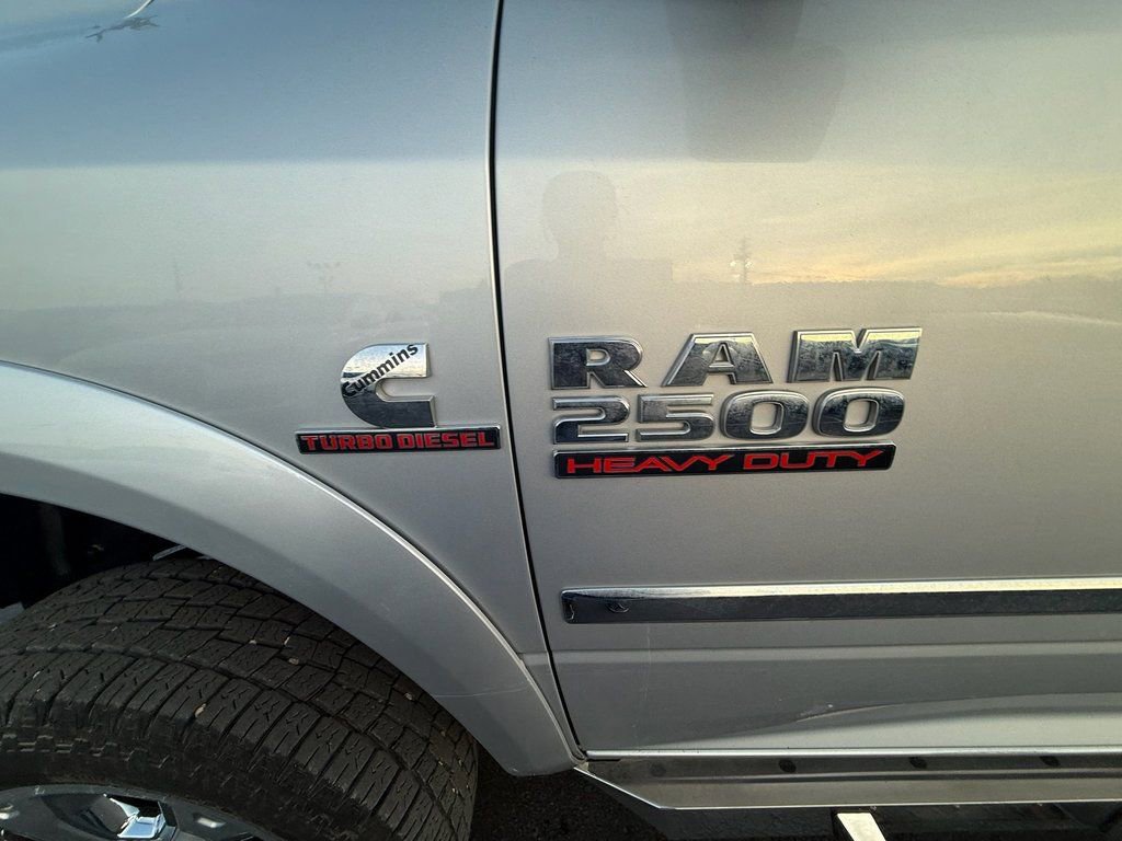 Used 2016 RAM 2500 Laramie w/ Convenience Group image 10