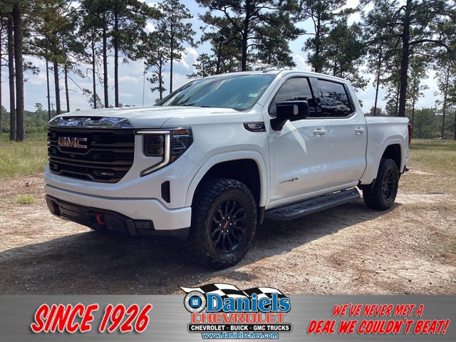Used 2022 GMC Sierra 1500 AT4X image 1