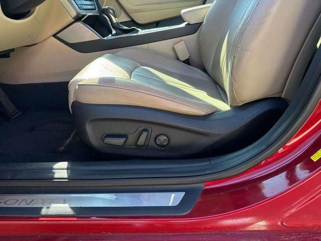 Used 2017 Hyundai Sonata Limited image 26