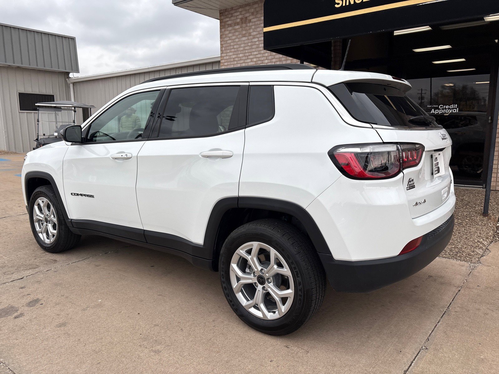 Used 2025 Jeep Compass Latitude w/ Convenience Group image 10