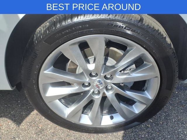 Used 2023 Buick Envision Avenir AWD/4WD image 16
