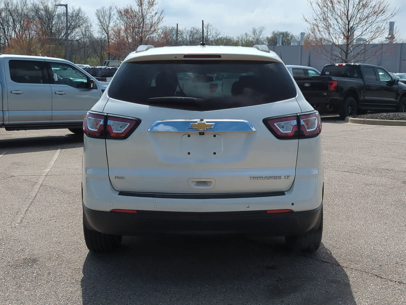 Used 2015 Chevrolet Traverse LT AWD/4WD image 7