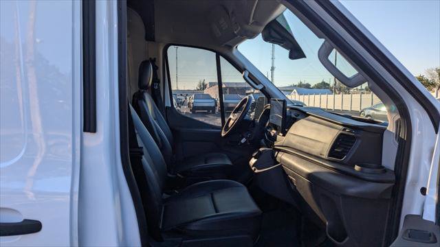 Used 2023 Ford E-Transit Medium Roof RWD image 18