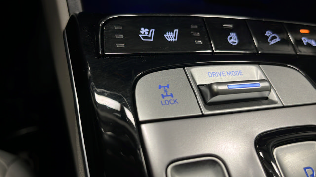 Used 2024 Hyundai Tucson Limited AWD/4WD image 34