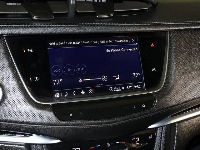 Used 2024 Cadillac XT6 Luxury AWD/4WD image 19
