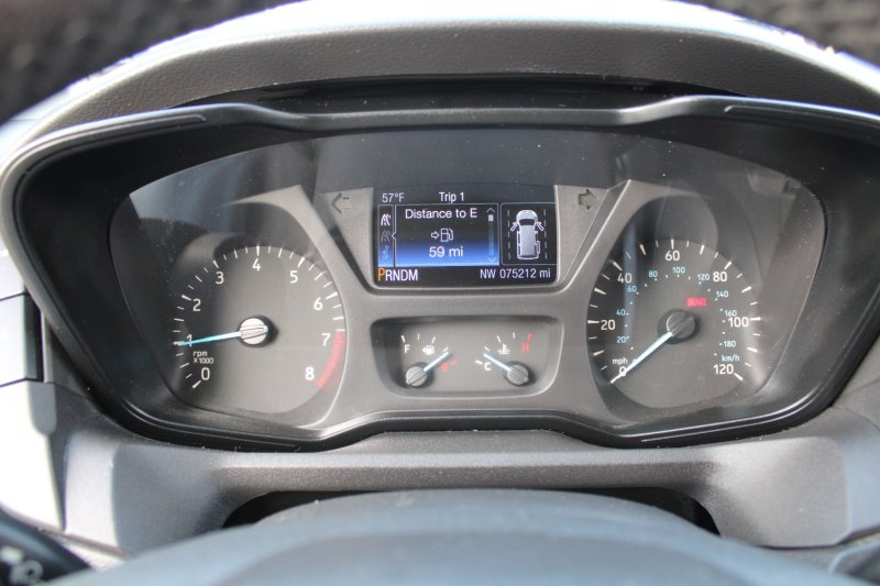 Used 2017 Ford Transit 150 XLT image 12