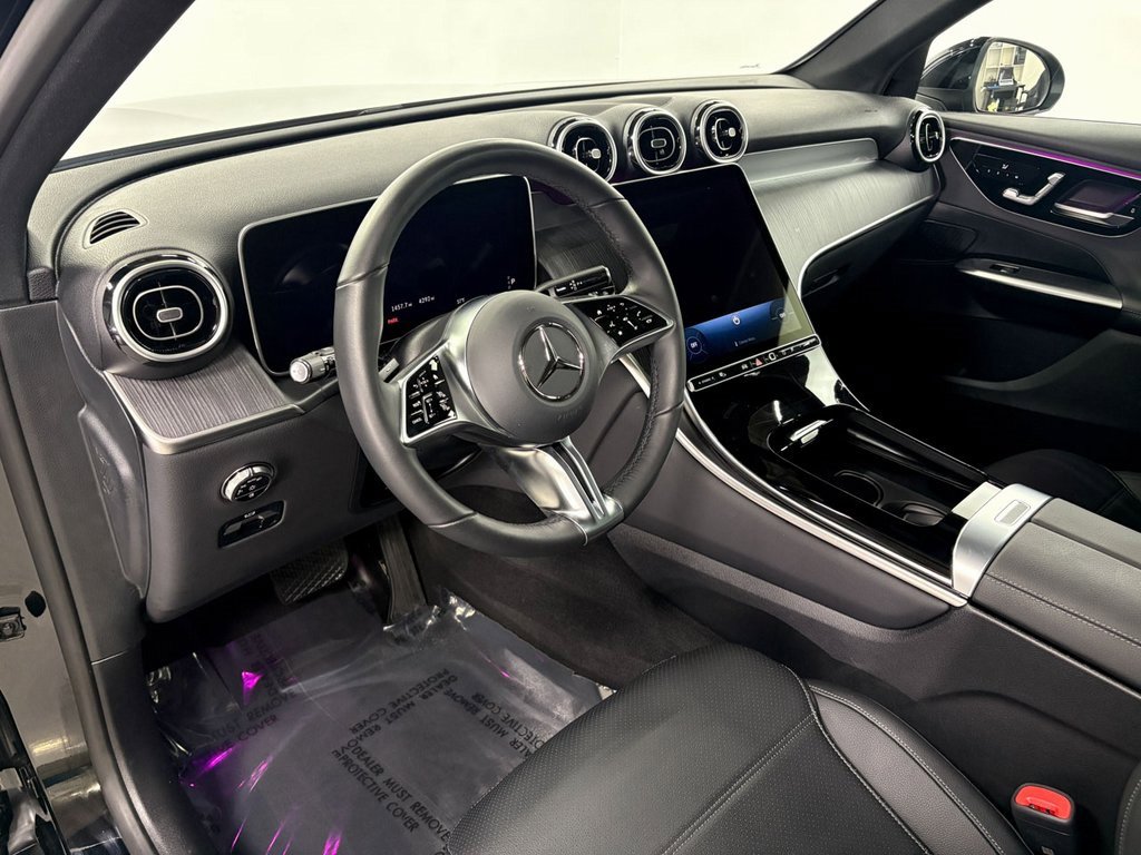 Certified 2025 Mercedes-Benz GLC 300 4MATIC image 9