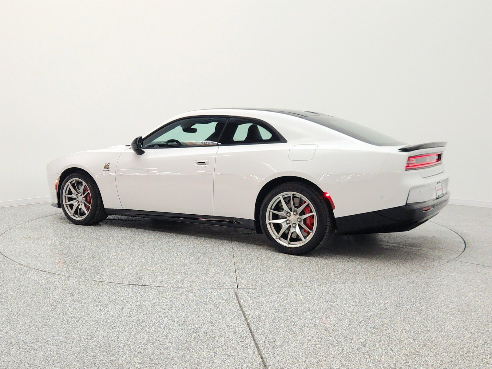Used 2024 Dodge Charger Daytona Scat Pack w/ Plus Group AWD/4WD image 8