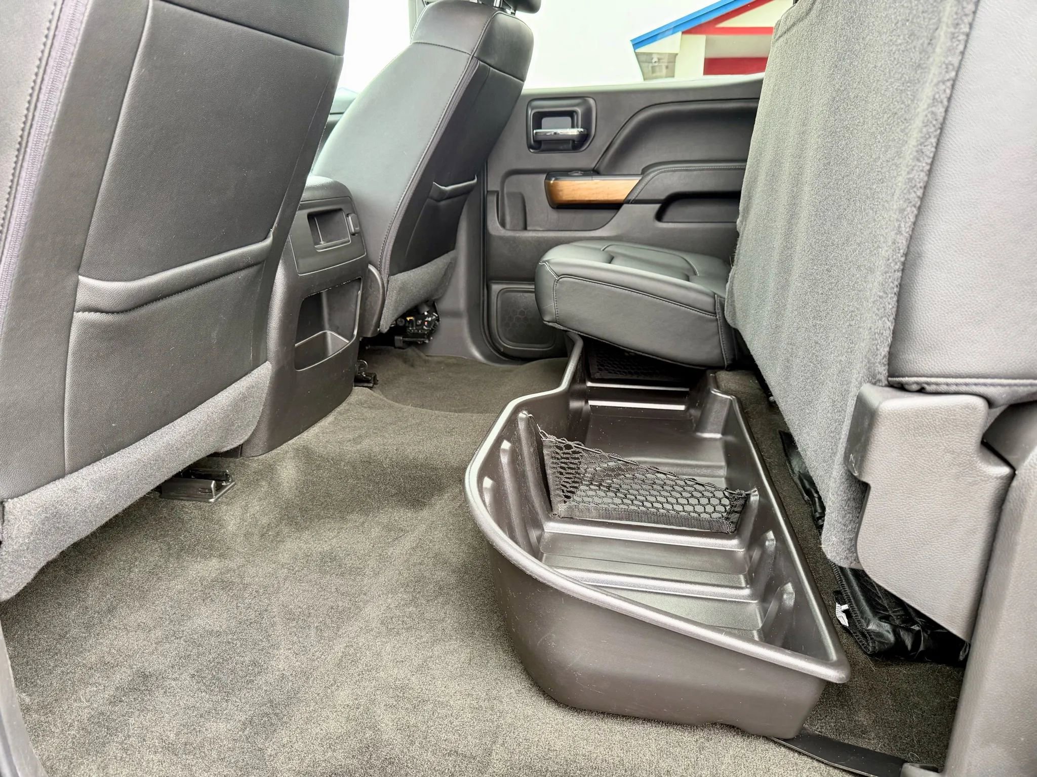 Used 2016 Chevrolet Silverado 1500 LTZ w/ LTZ Plus Package image 18