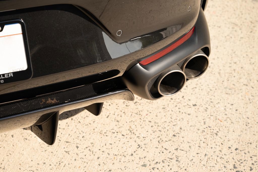 Used 2020 Ferrari 812 Superfast image 26