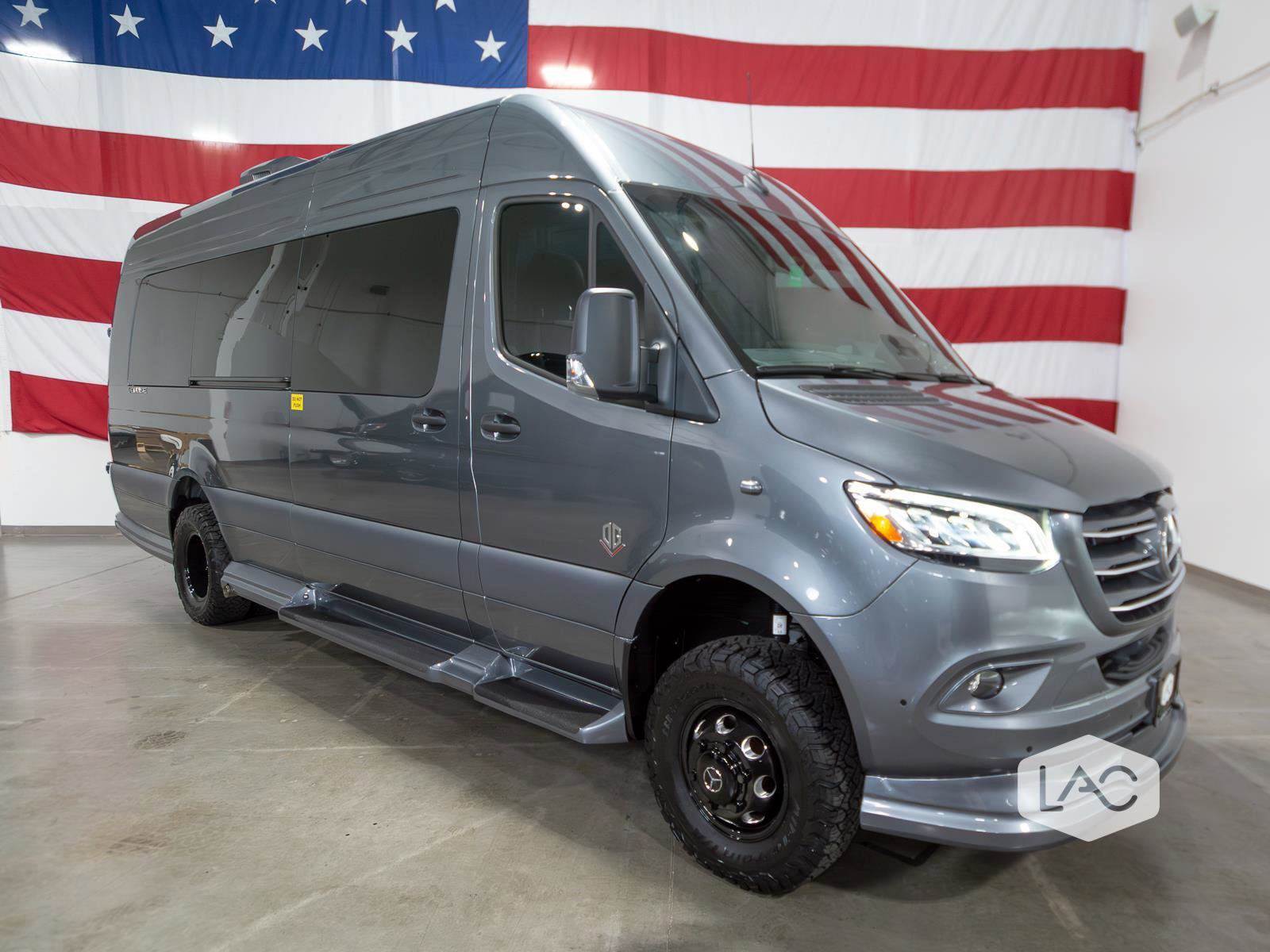 Used 2025 Mercedes-Benz Sprinter 3500 image 38