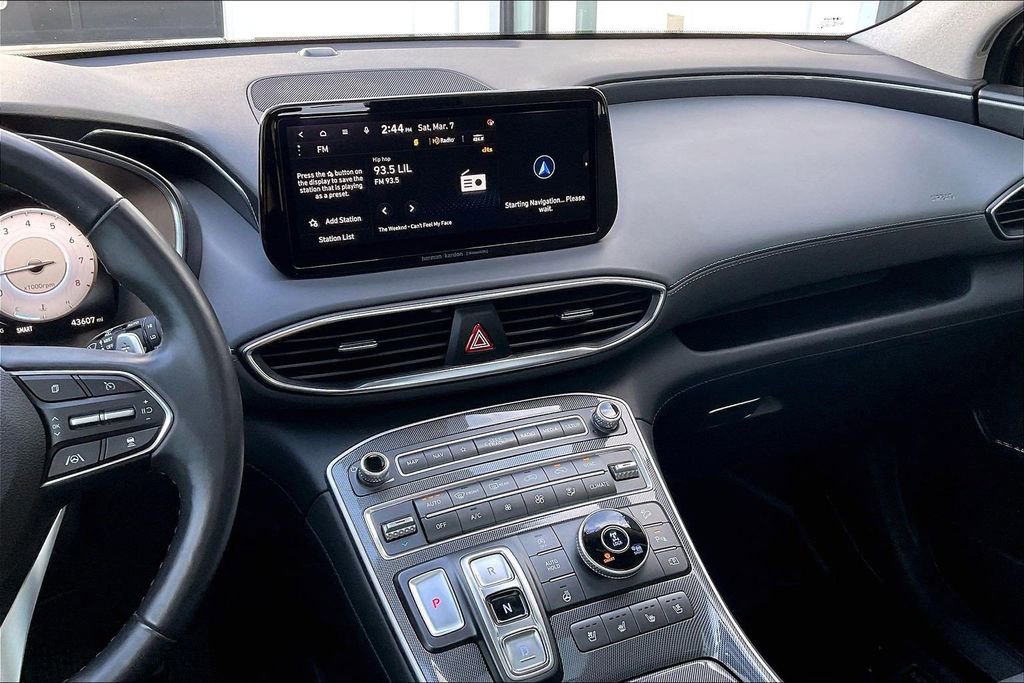 Used 2022 Hyundai Santa Fe Limited image 6