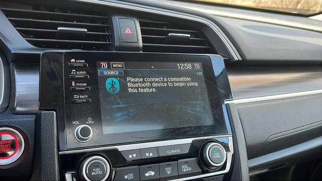 Used 2019 Honda Civic EX-L image 15