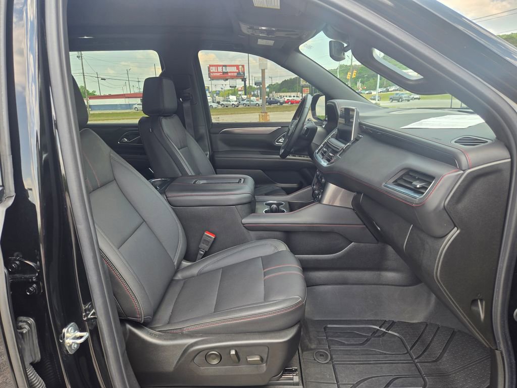 Used 2024 Chevrolet Tahoe RST w/ Luxury Package AWD/4WD image 21