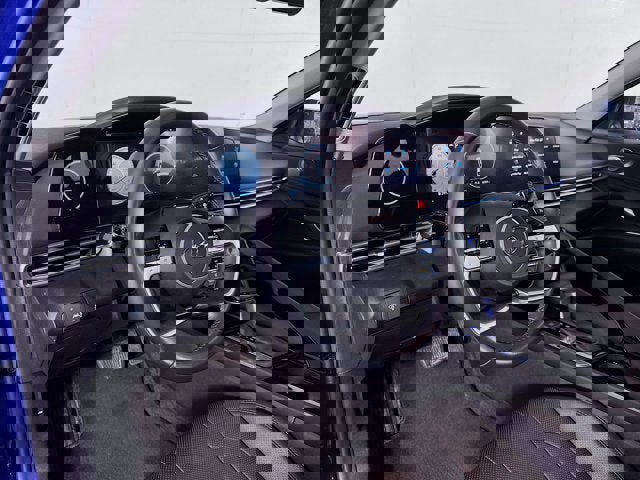 Used 2023 Hyundai Elantra Limited image 9